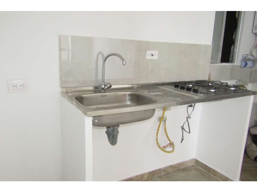 ARRIENDO HERMOSO APARTAMENTO EN TORRES 20 DE JULIO — foto 3