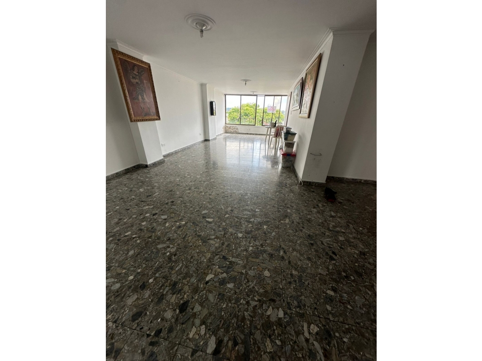 VENDO APARTAMENTO EN EL CENTRO DE PEREIRA