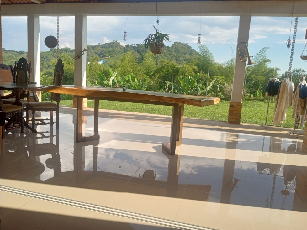 Venta de casa campestre en Combia sobre carretera — foto 5