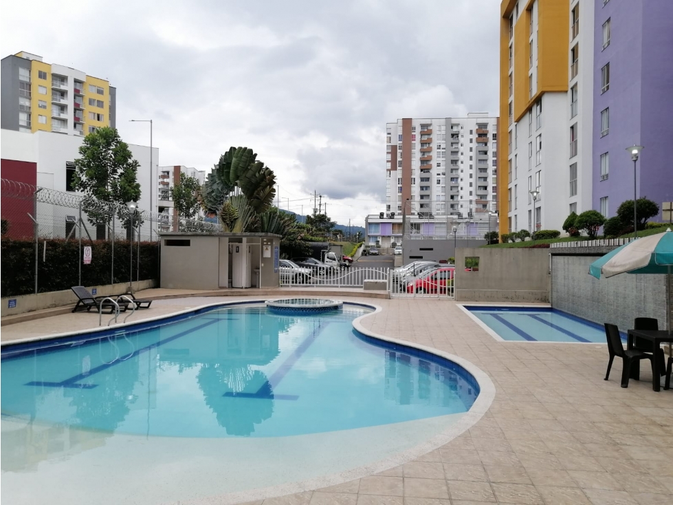ARRIENDO APARTAMENTO EN DOSQUEBRADAS CERCA A MAKRO — foto 2