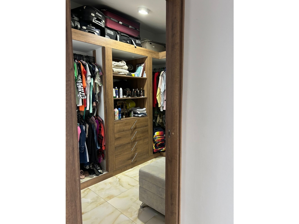 Vendo hermosa casa medianera remodelada en santa Juana de las villas — foto 5