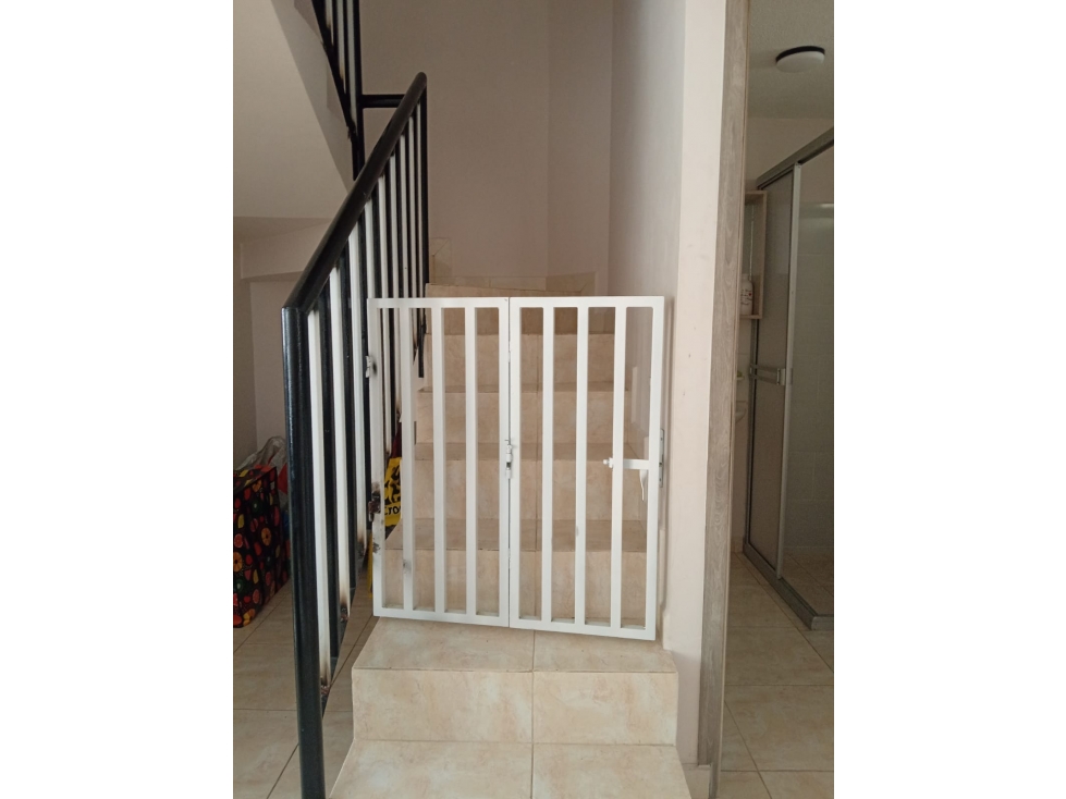 Vendo Amplia Casa en el Sector de Frailes — foto 5
