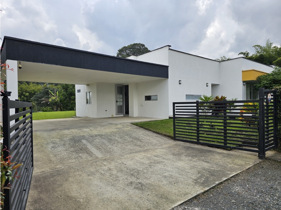 VENDO HERMOSA CASA CAMPESTRE LOTE PLANO — foto 4