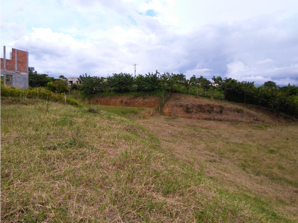 VENDO HERMOSO LOTE EN CERRITOS PEREIRA — foto 6