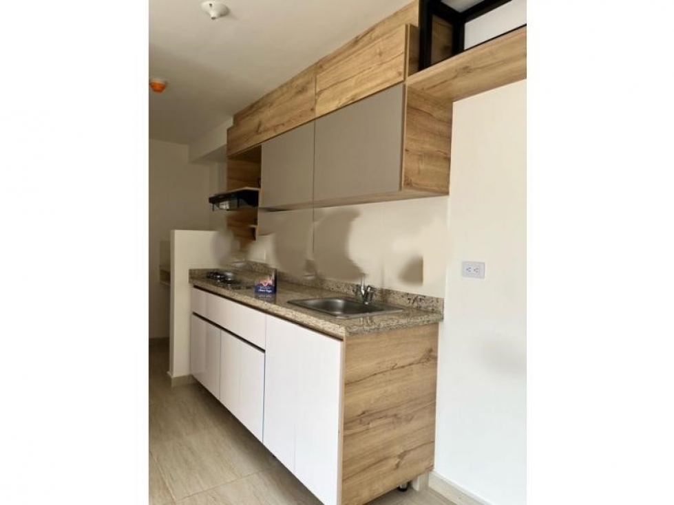 SE VENDE APARTAMENTO EN SECTOR DE LA AVENIDAD SUR — foto 3