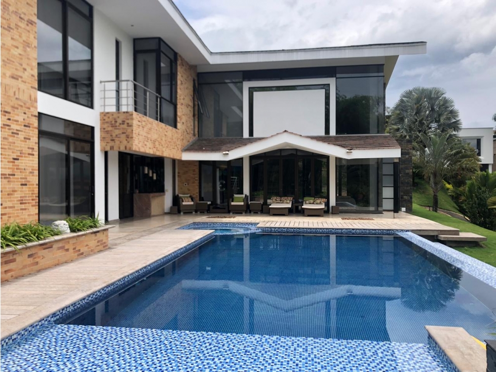 VENDO CASA CAMPESTRE EN CERRITOS — foto 2