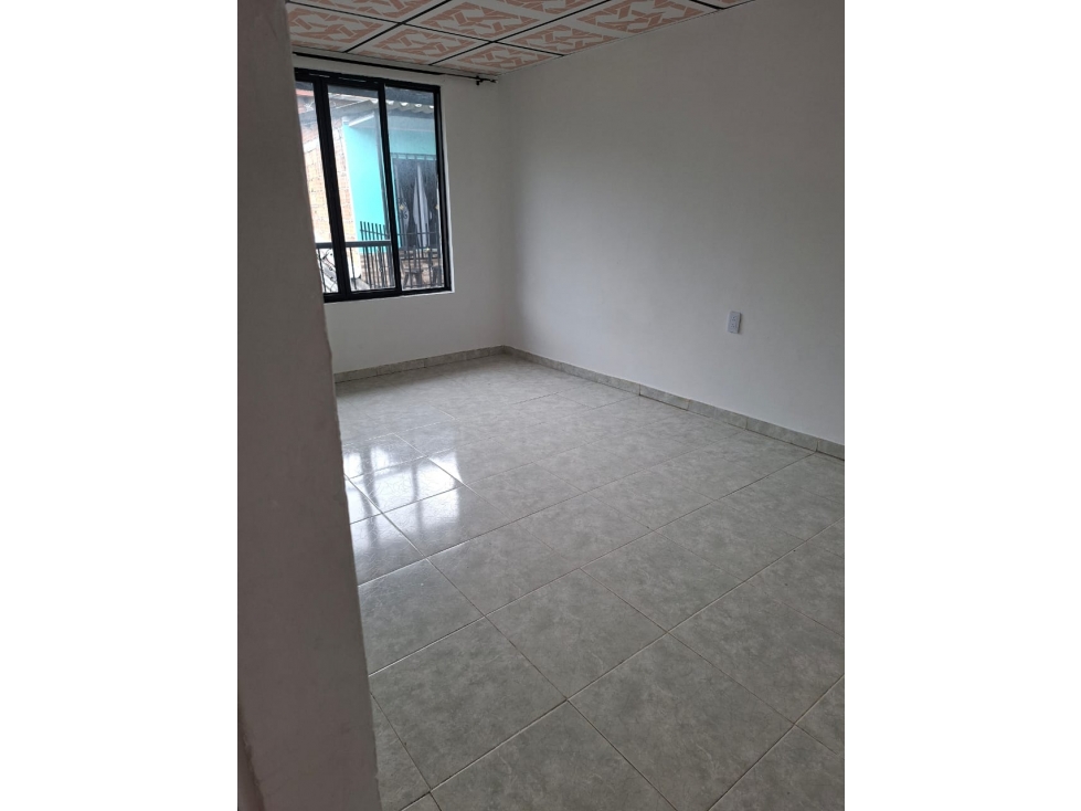 Vendo Casa de pisos independientes — foto 4