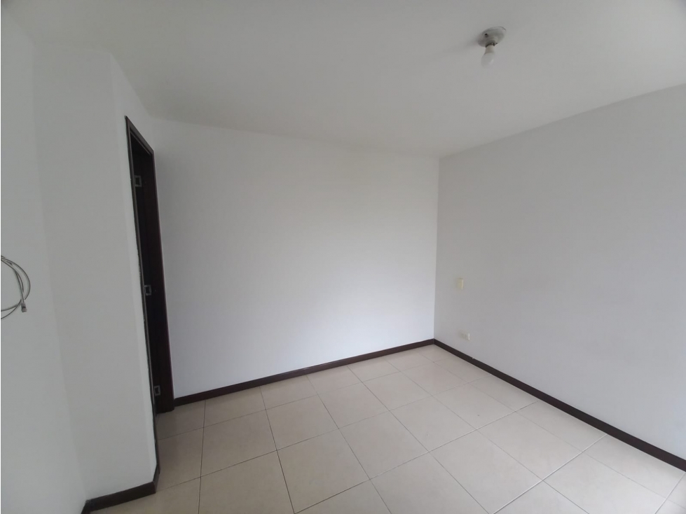 SE RENTA APARTAMENTO EN PROVIDENCIA PEREIRA — foto 4