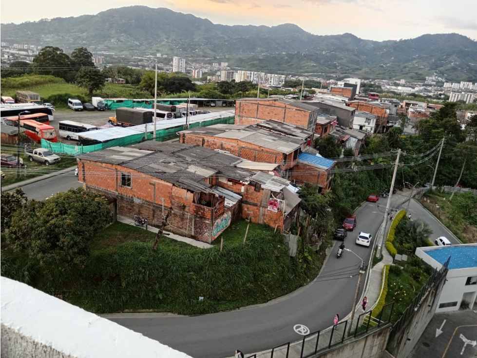 Vendo Apartamento Vía Violetas Dosquebradas