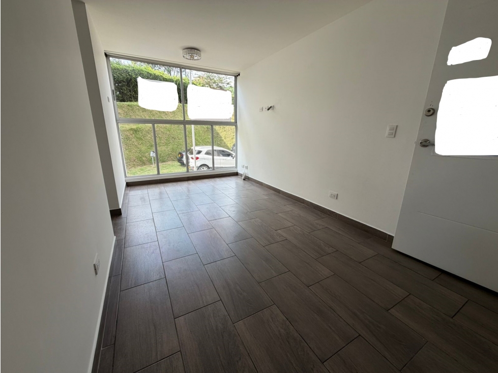VENDO HERMOSO APARTAMENTO MUY CERCA AL AEROPUERTO — foto 6