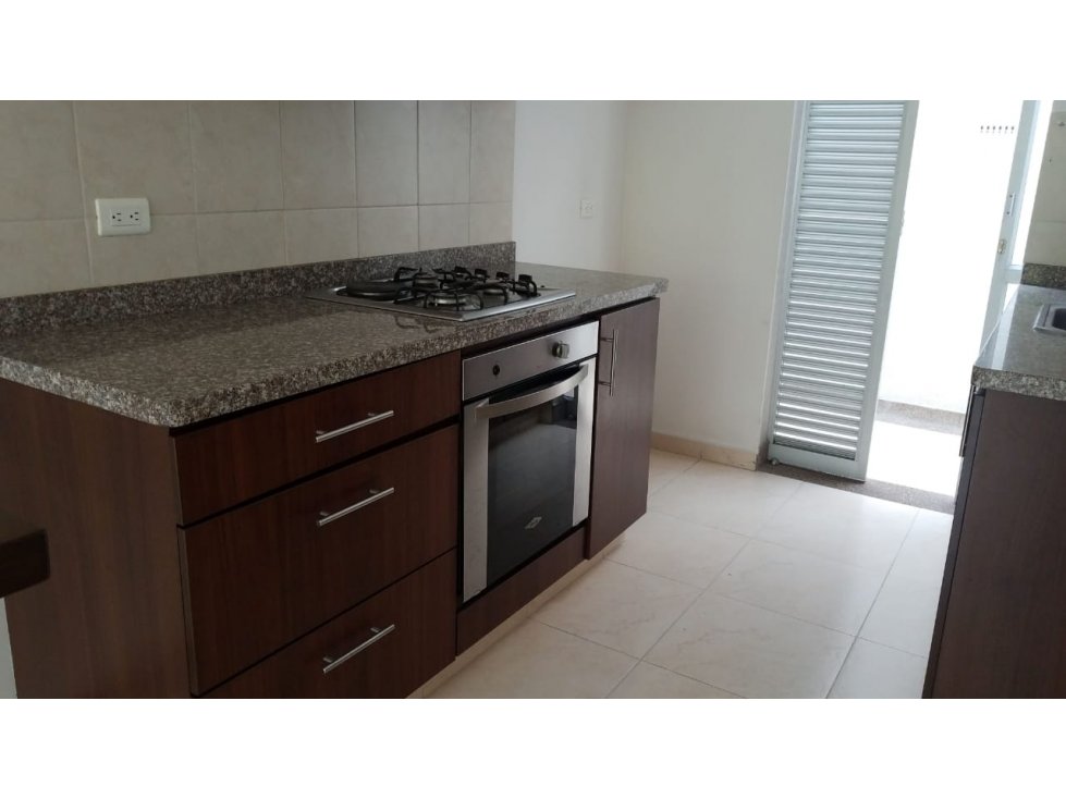 VENDO HERMOSA CASA EN LA VILLA OLIMPICA CON TERRAZA PEREIRA — foto 4