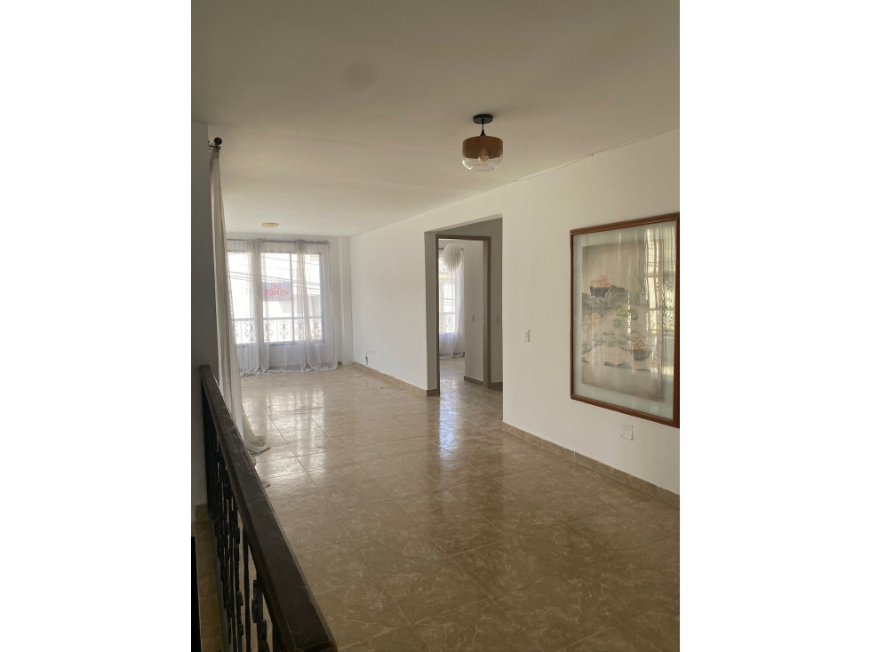 Vendo amplia casa con 3 pisos independientes — foto 4