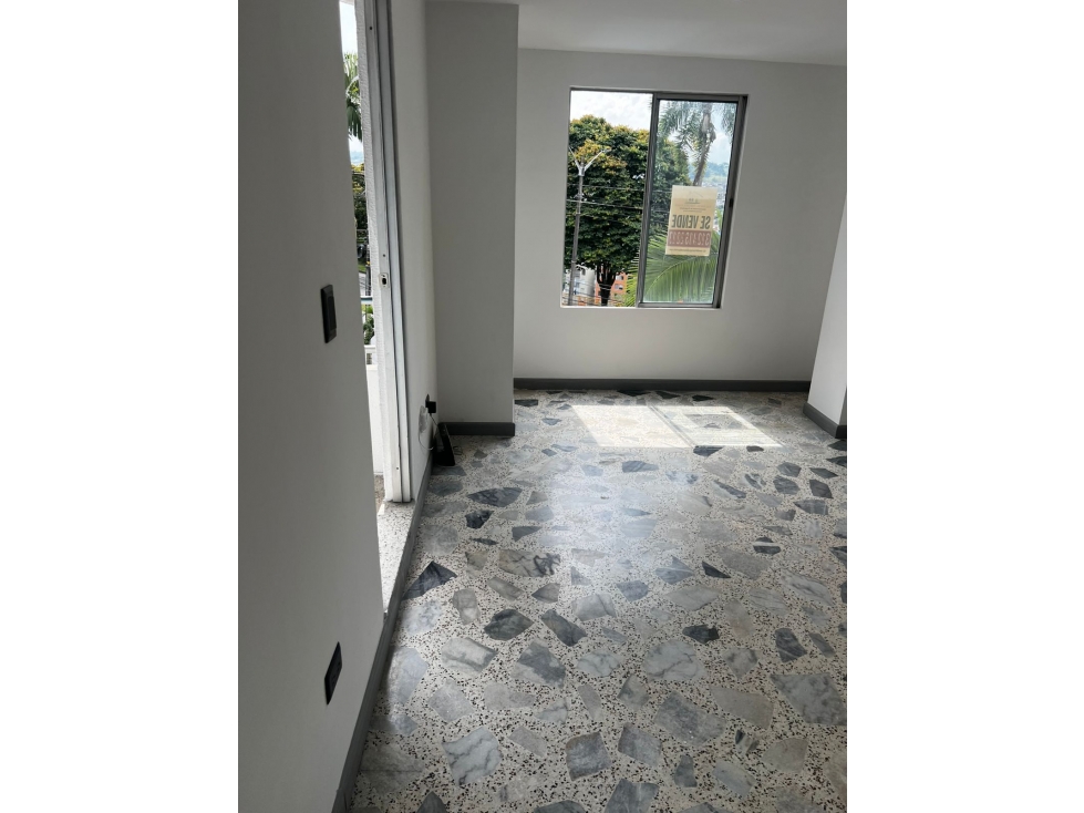 VENDO APARTAMENTO EN CONJUNTO EN LA AVENIDA LAS AMERICAS — foto 3