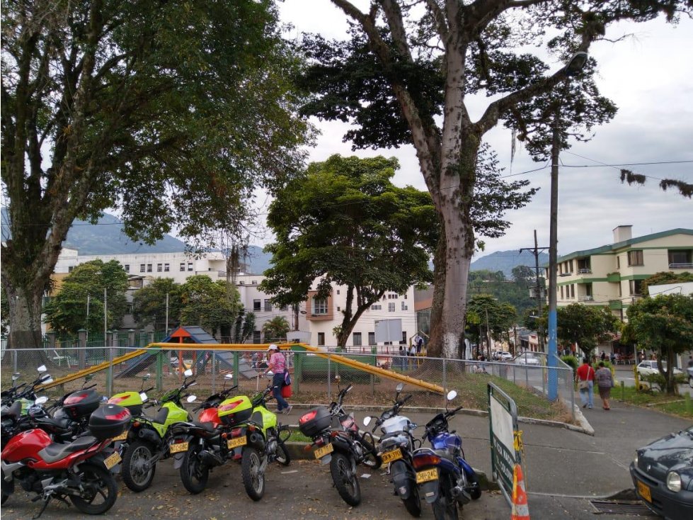 VENDO PROPIEDAD GENERADORA DE RENTA