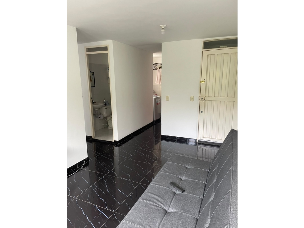Vendo apartamento en Parque Industrial - 2