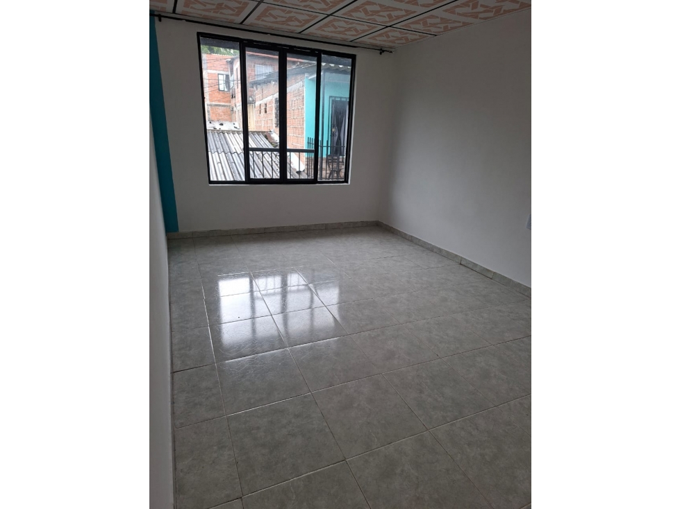 Vendo Casa de pisos independientes — foto 5
