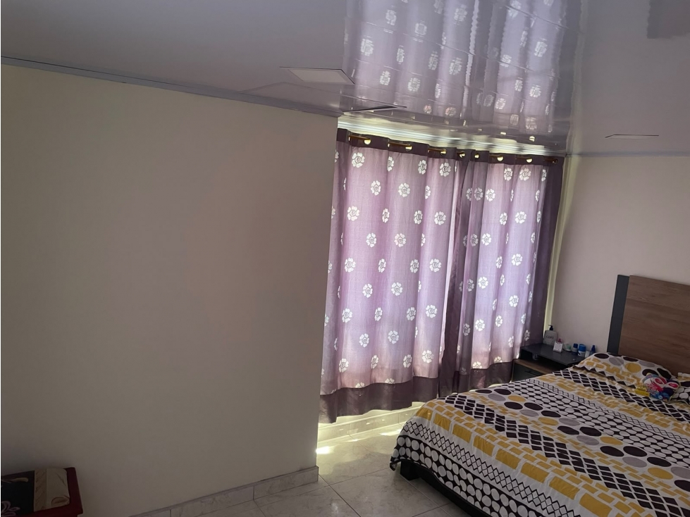 VENDO HERMOSA CASA ESQUINERA EN HACIENDA CUBA - 5
