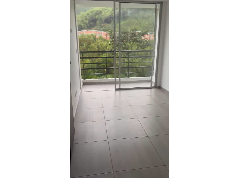 VENDO APARTAMENTO EN CONJUNTO CERRADO DOSQUEBRADAS