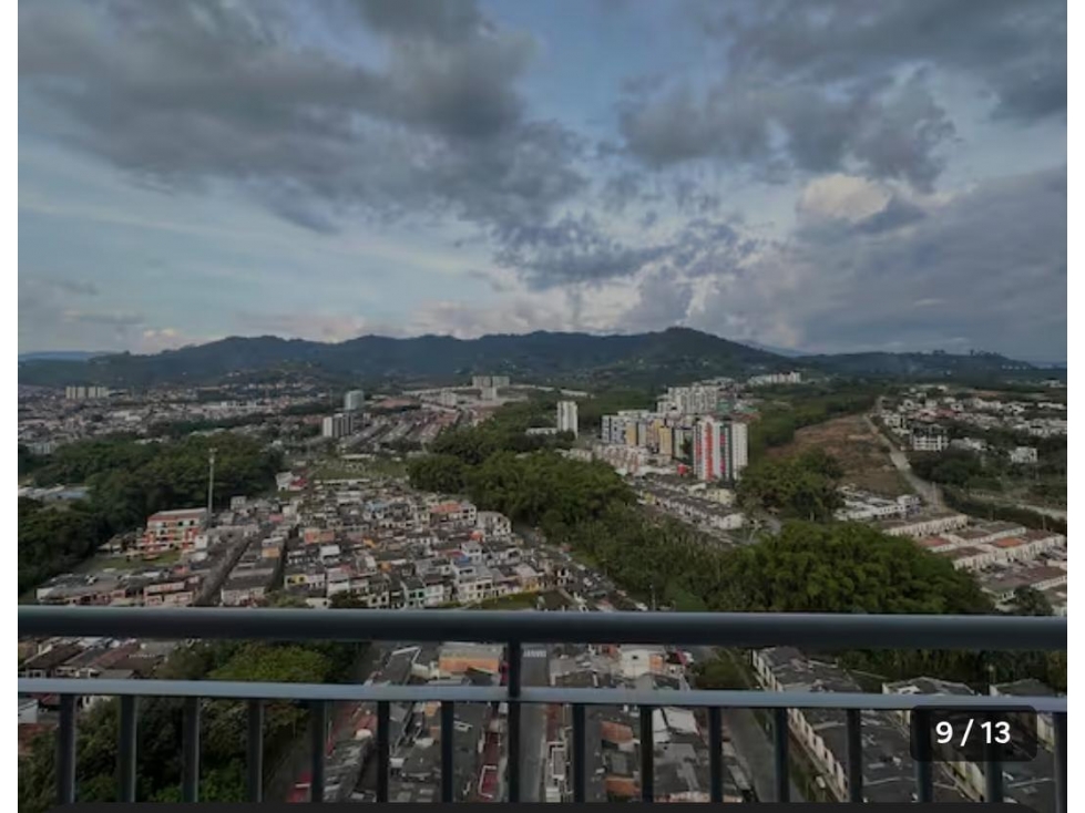 HERMOSO APARTAMENTO AMOBLADO CON PARQUEADERO CUBIERTO — foto 2