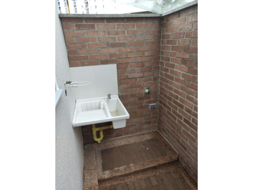 VENDO HERMOSA CASA ESQUINERA EN CONJUNTO CERRADO EN DOSQUEBRADAS — foto 6