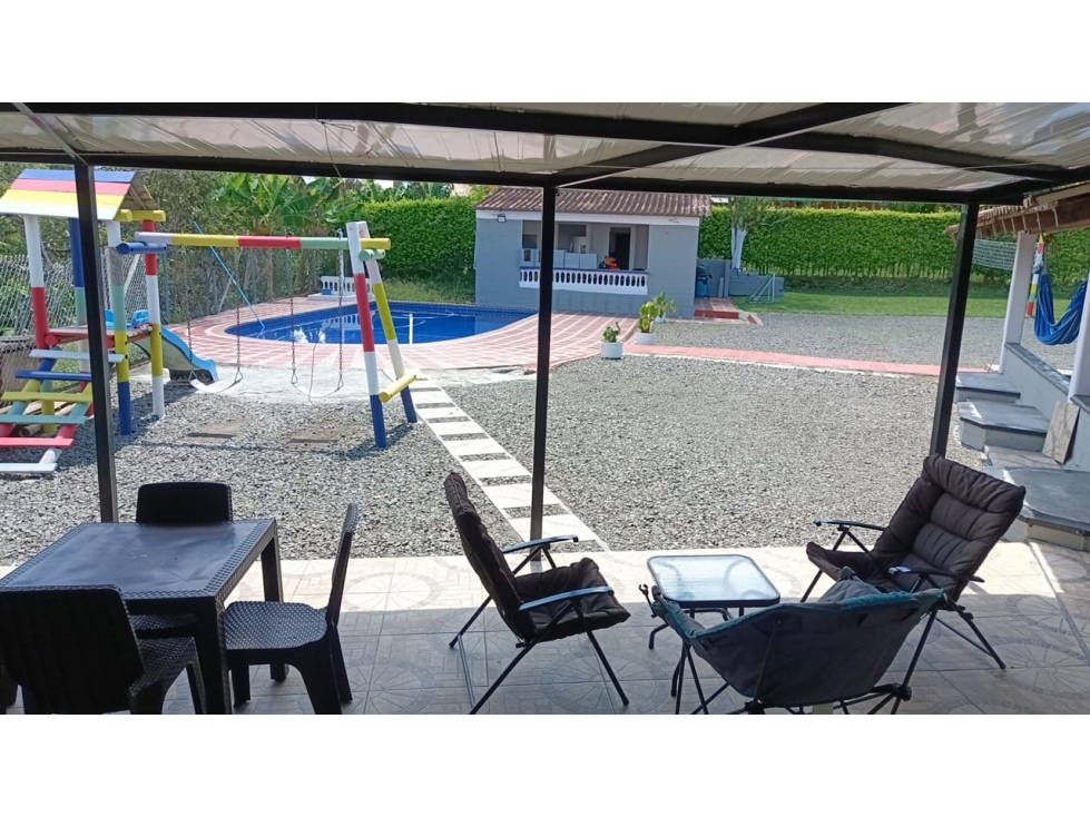 Venta de Casa Campestre en Combia - 3