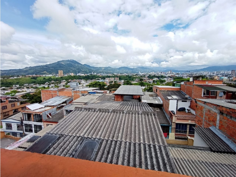 SE VENDE CASA EN SAMARIA DE 4 PISOS INDEPENDIENTES — foto 3