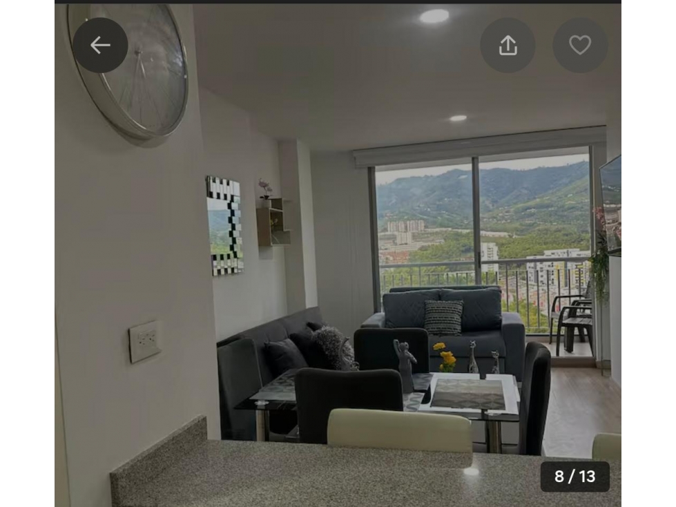 HERMOSO APARTAMENTO AMOBLADO CON PARQUEADERO CUBIERTO — foto 4