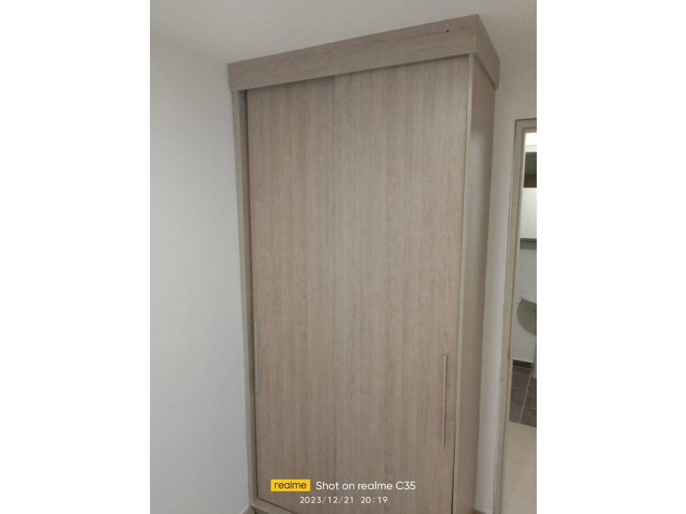 VENDO APARTAMENTO EXCELENTE SECTOR PARQUEADERO PRIVADO — foto 5