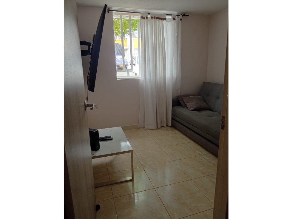Vendo Amplia Casa en el Sector de Frailes — foto 4