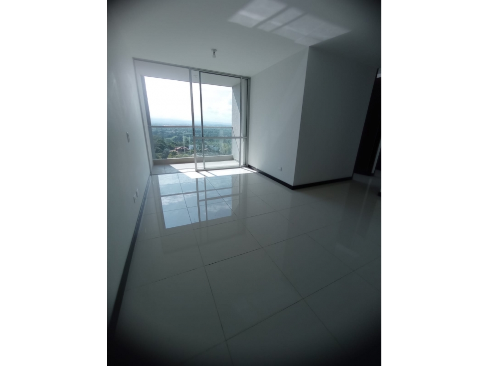 Vendo Apartamento en Cerritos con hermosa vista al Valle — foto 4
