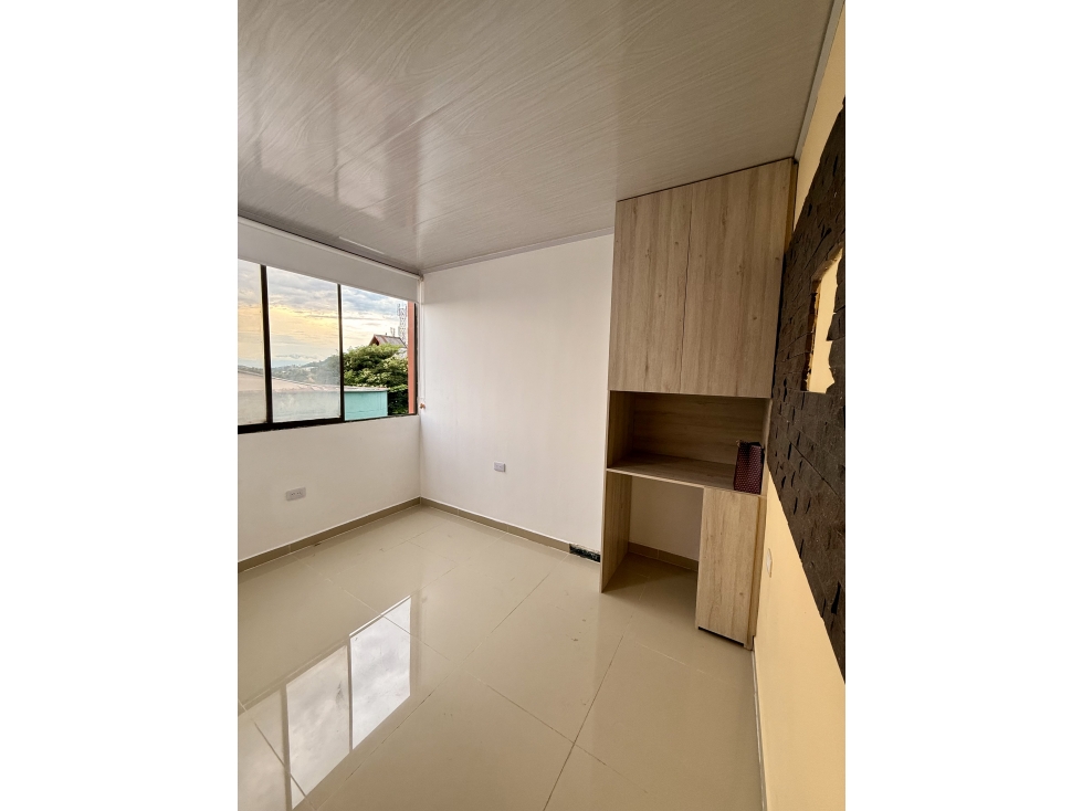 VENDO APARTAMENTO CON RENTAS EN EL CENTRO PEREIRA