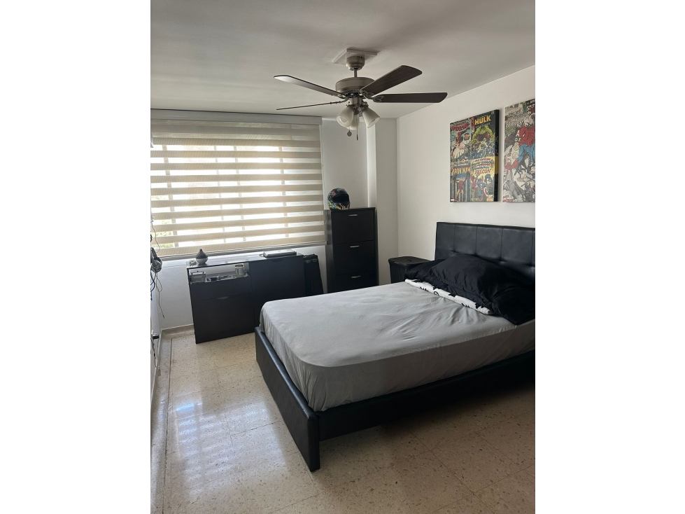 VENDO AMPLIO APARTAMENTO EN PINARES CON PARQUEDERO CUBIERTO — foto 5