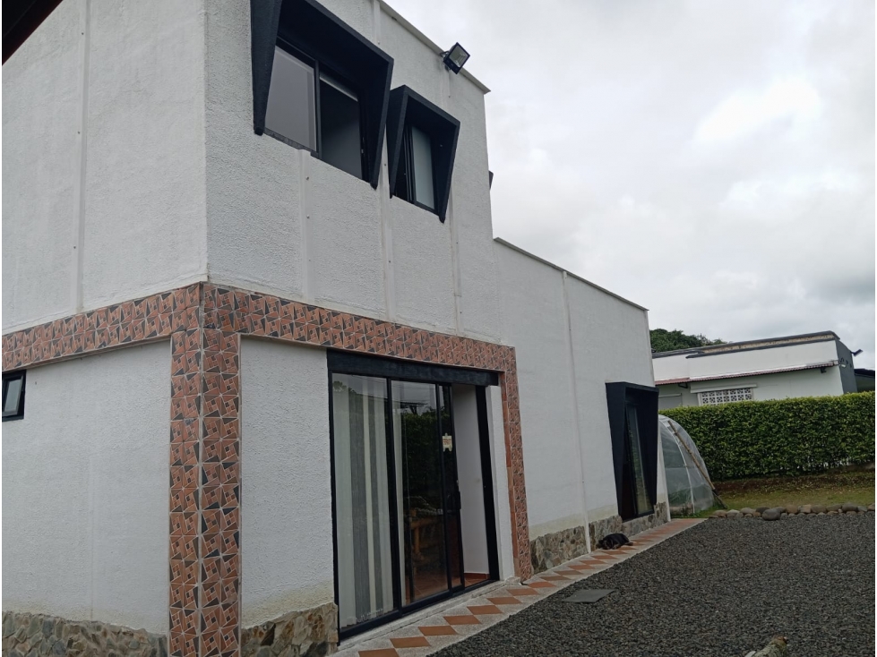 VENDO CASA CAMPESTE EN ULLOA A 40 MINUTOS DE PEREIRA - 2
