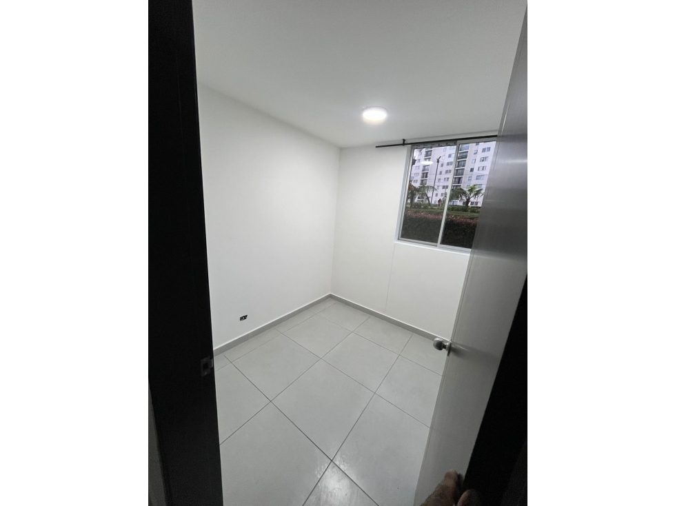 VENDO APARTAMENTO EN CLUB RESIDENCIAL DOSQUEBRADAS — foto 2