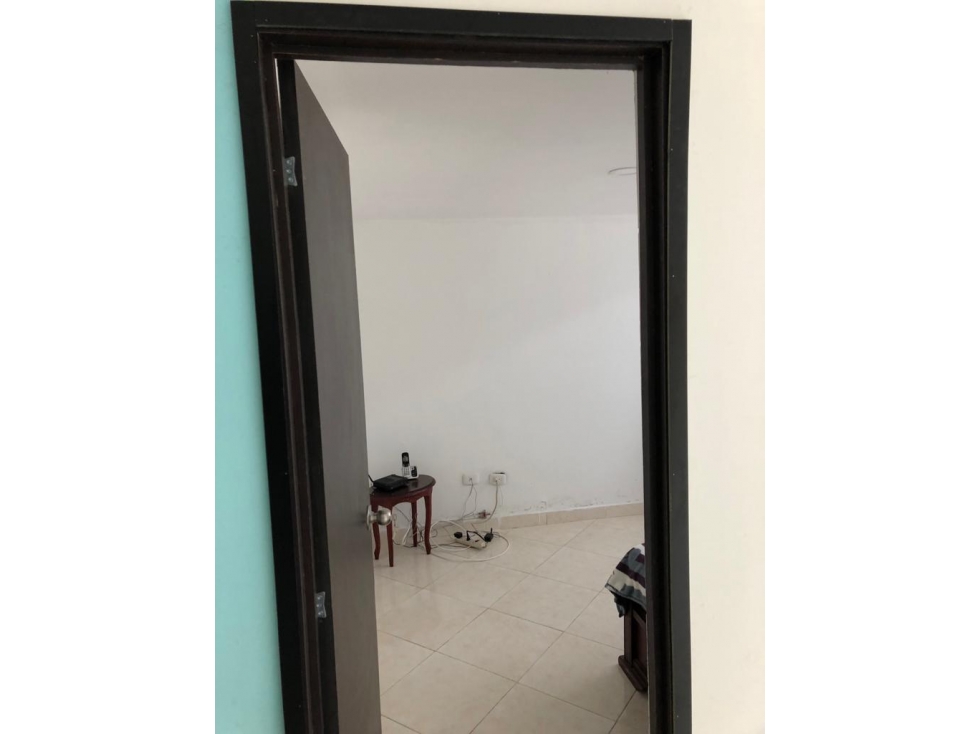 VENDO EDIFICIO CON RENTAS EN SANTA ISABEL DOSQUEBRADAS - 5