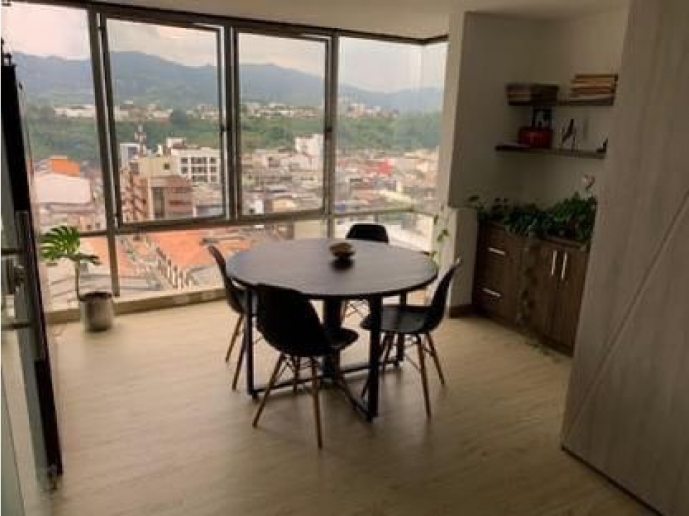 VENDO OFICINA CON PARQUEADERO EN EL CENTRO DE PEREIRA — foto 3