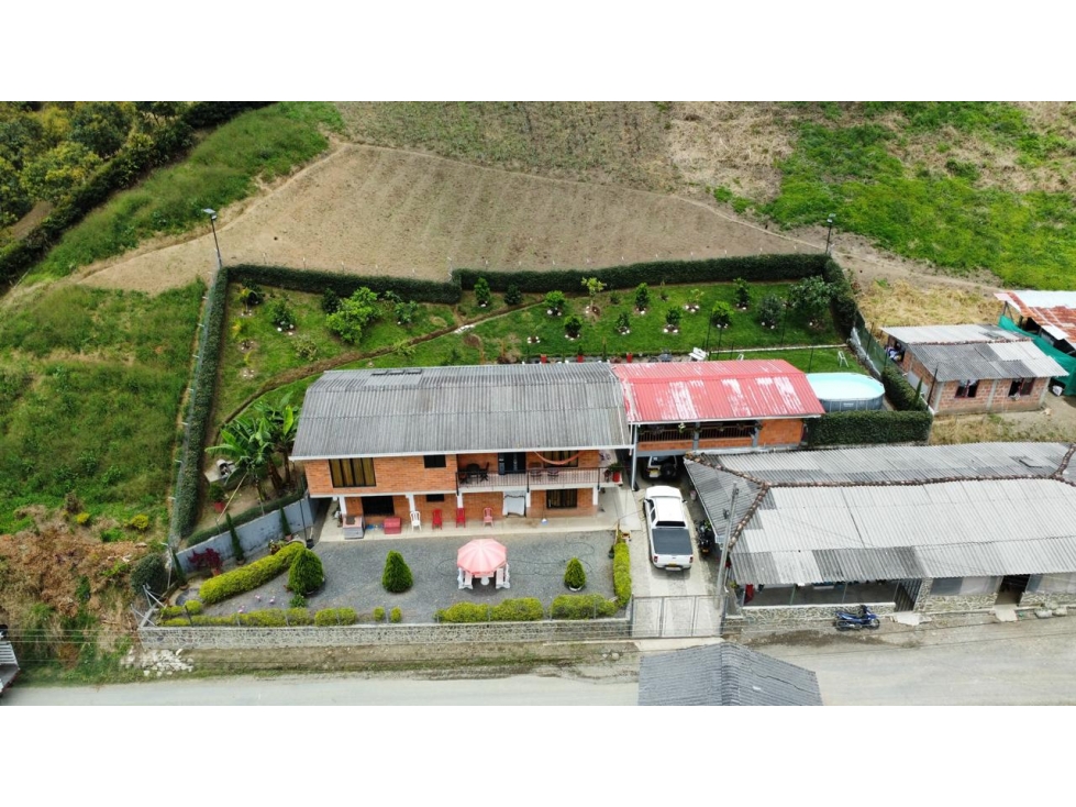 VENDO FINCA CON UN TERRENO DE 5.600MTS EN LA FLORIDA PEREIRA — foto 4