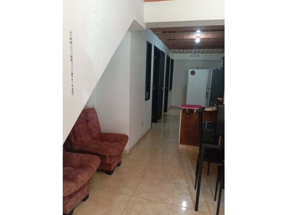 CASA DE 3 PISOS EN EL SECTOR LA MACARENA — foto 4