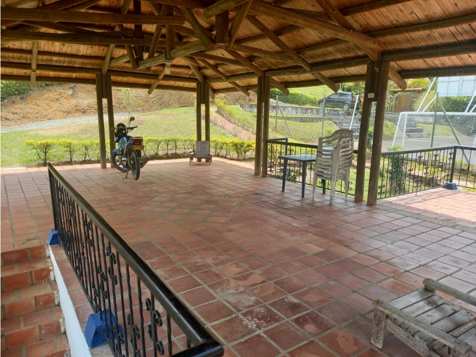 VENDO LOTE EN CONDOMINIO EN VITERBO - 6