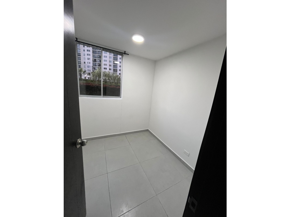 VENDO APARTAMENTO EN CLUB RESIDENCIAL DOSQUEBRADAS — foto 4