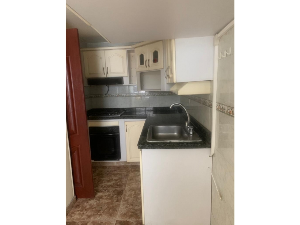 SE VENDE APARTAMENTO EN CONJUNTO CERRADO EN AVDA 30 DE AGOSTO — foto 6