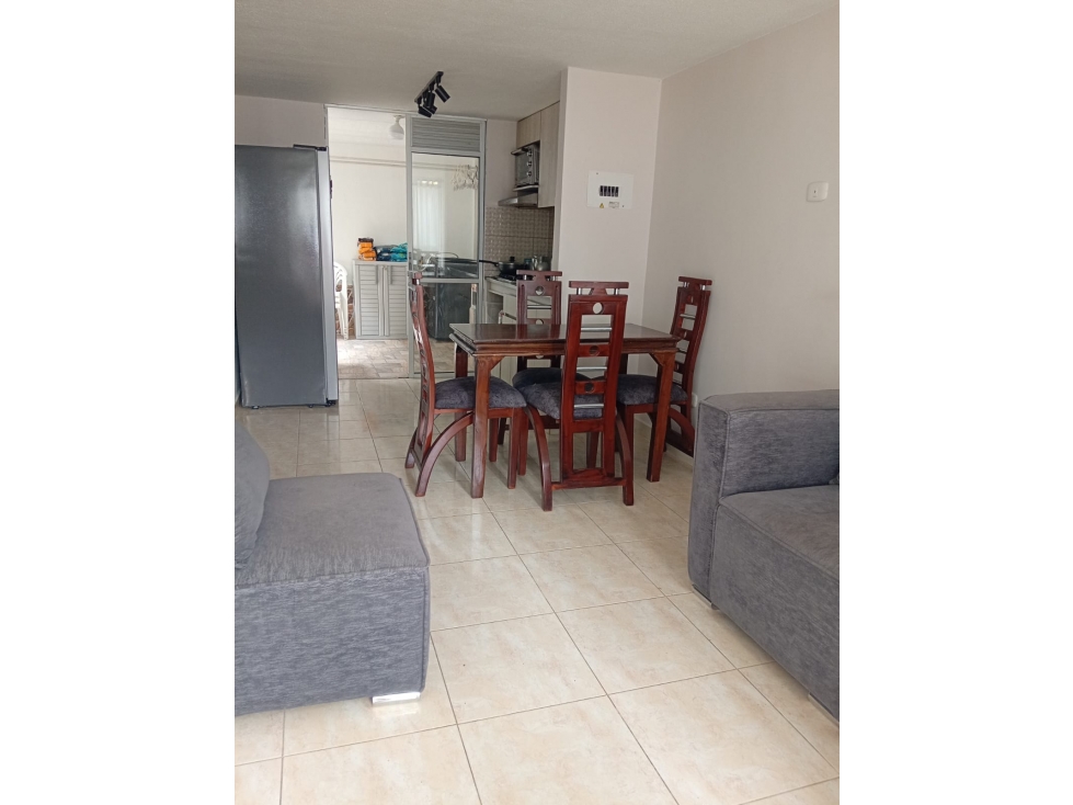 Vendo Amplia Casa en el Sector de Frailes — foto 3