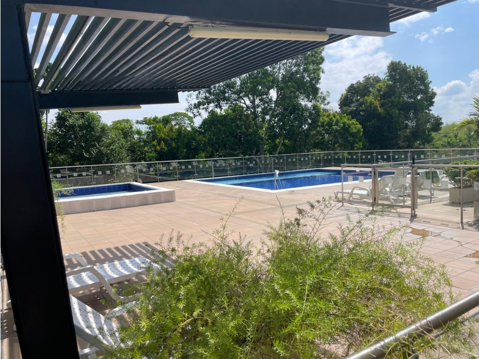 Vendo amplio apartamento en Cerritos Galicia Pereira