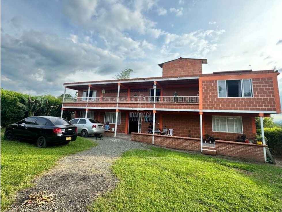 Vendo Casa Campestre en Vía Alcalá en Parcelación