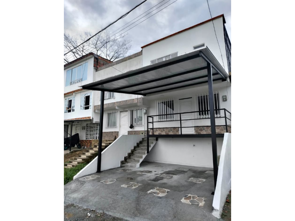 VENDO HERMOSA CASA EN DOSQUEBRAS