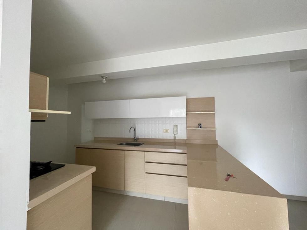 VENDO APARTA ESTUDIO EN LA AV SUR PEREIRA - 4