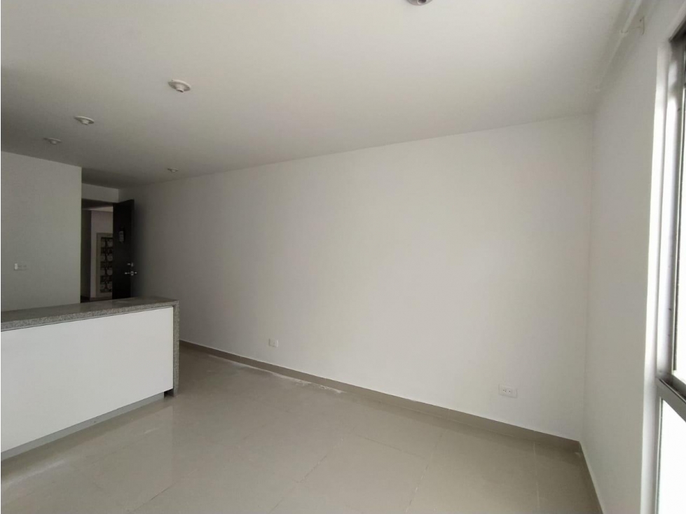 VENDO APARTAESTUDIO CON PARQUEADERO CUBIERTO SECTOR VILLA OLIMPICA — foto 6