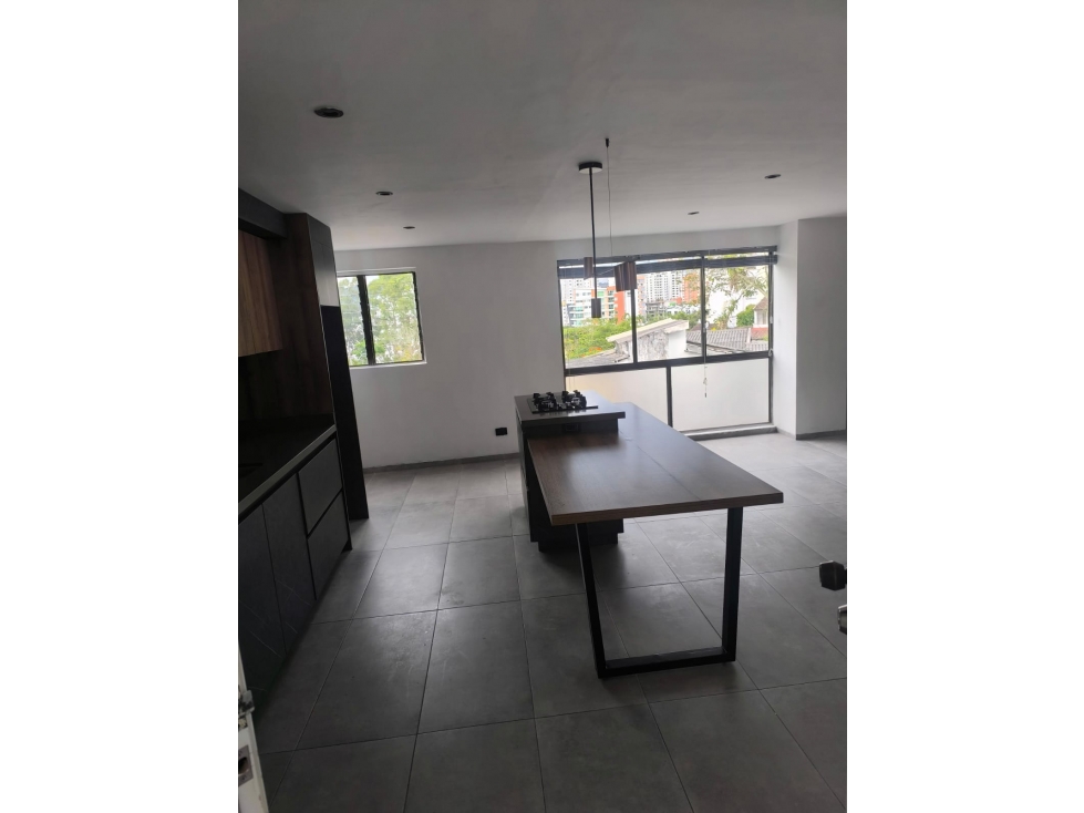 VENDO AMPLIO APARTAMENTO EN ALAMOS CON 2 PARQUEADEROS — foto 3