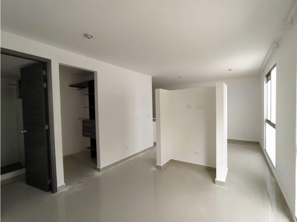 VENDO APARTAESTUDIO CON PARQUEADERO CUBIERTO SECTOR VILLA OLIMPICA