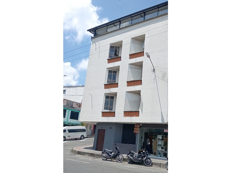 EDIFICIO CON RENTAS EN EL CENTRO DE PEREIRA - 2